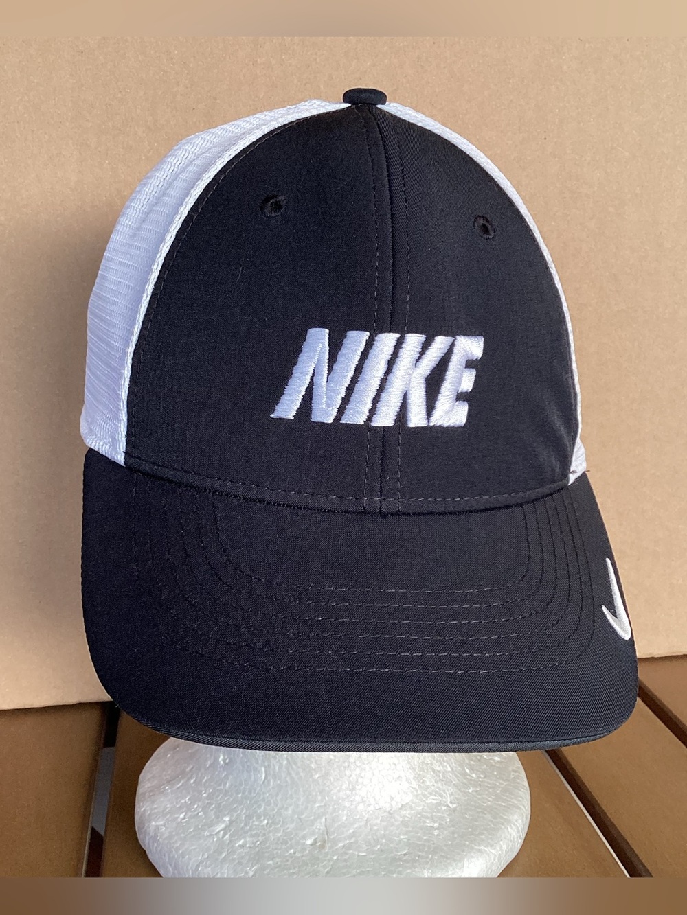 Nike legacy91 FlexFit hat size M/L